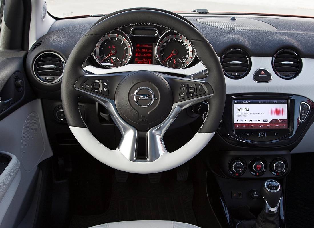 opel-adam-interior