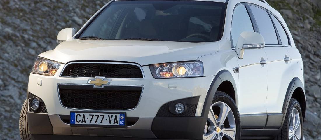 Chevrolet_Captiva_Front-1100.jpeg