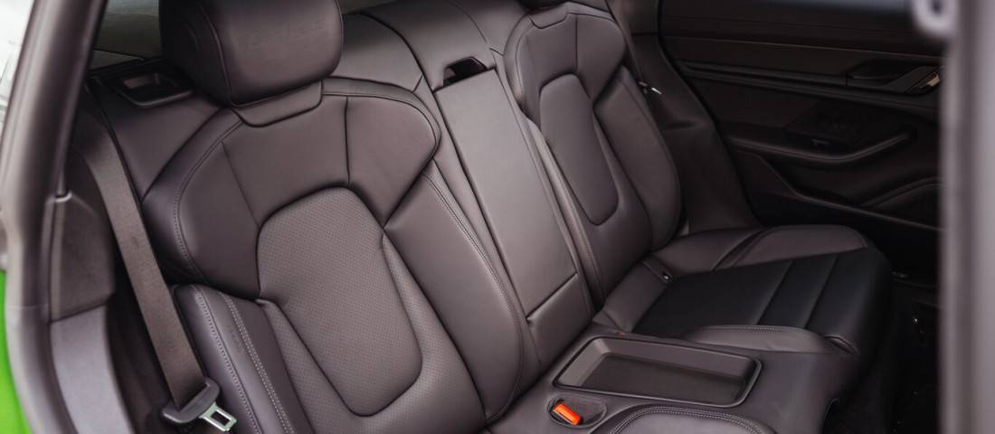 porsche-taycan-cross-turismo-seats