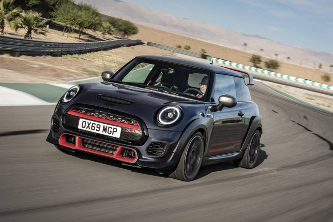 mini-jcw-gp (1)