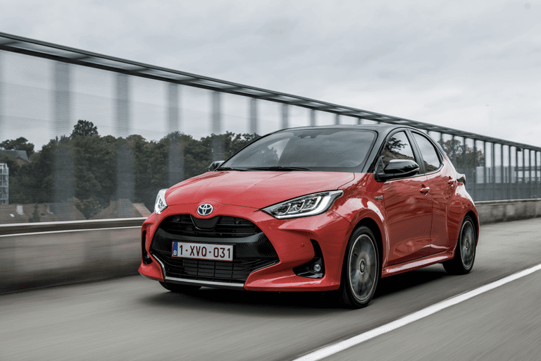 Toyota Yaris Ibrida 2022