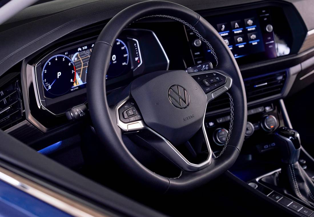 volkswagen-jetta-interior