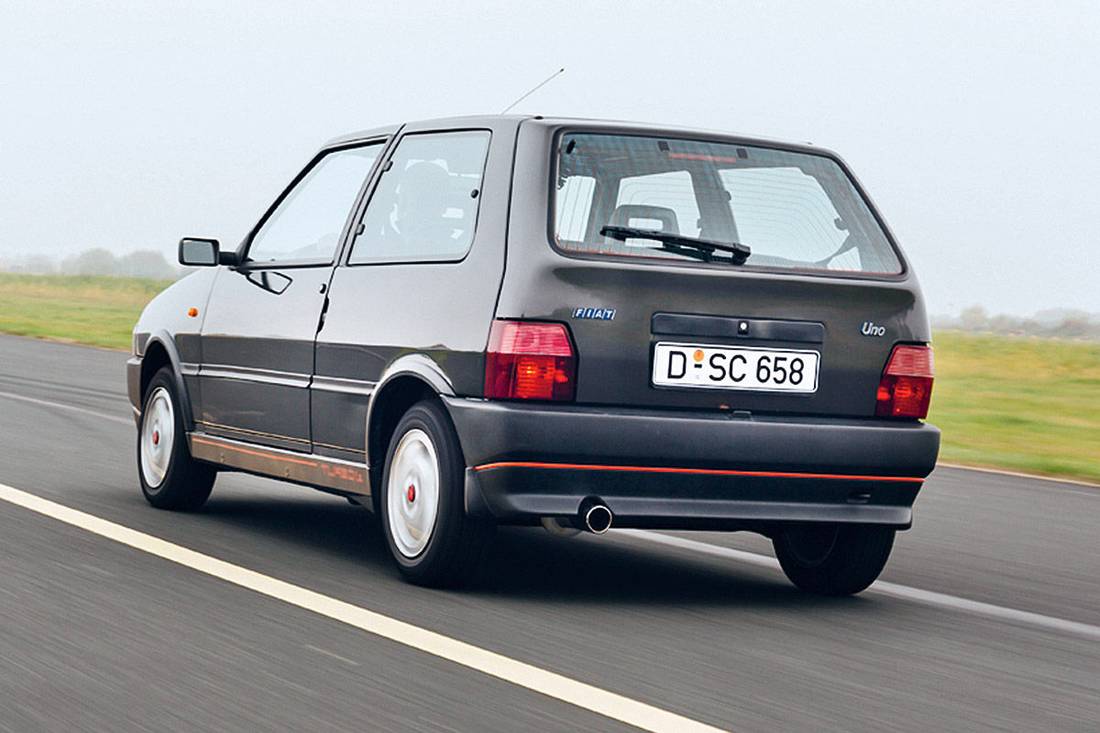 fiat uno turbo i