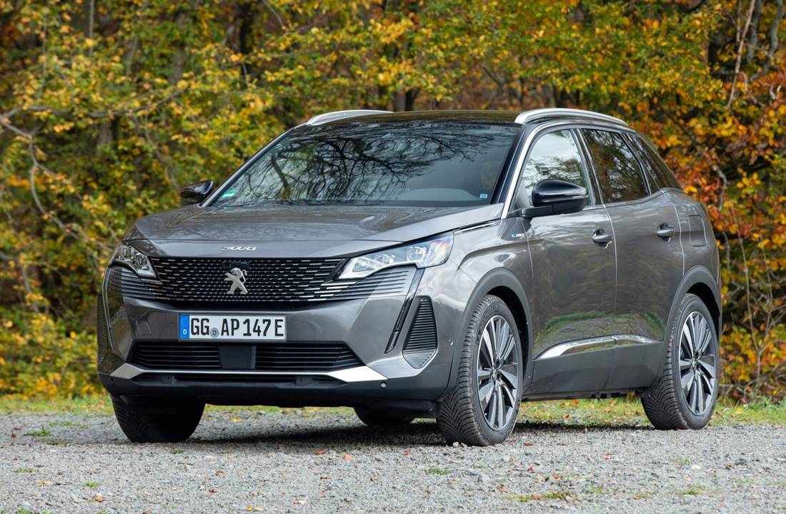 Peugeot 3008: dimensioni, interni, motori, prezzi e concorrenti -  AutoScout24