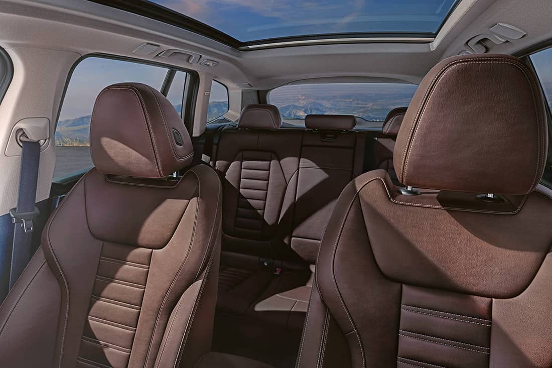 bmw-iX3-seating