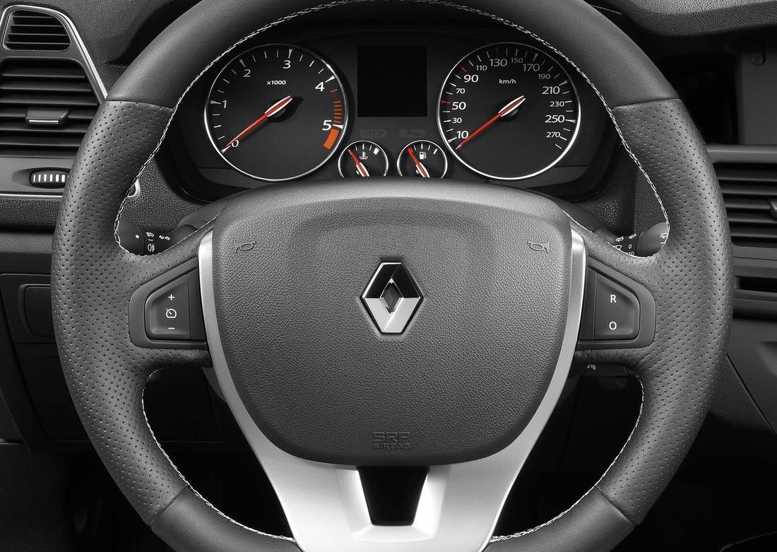 renault-laguna-interior