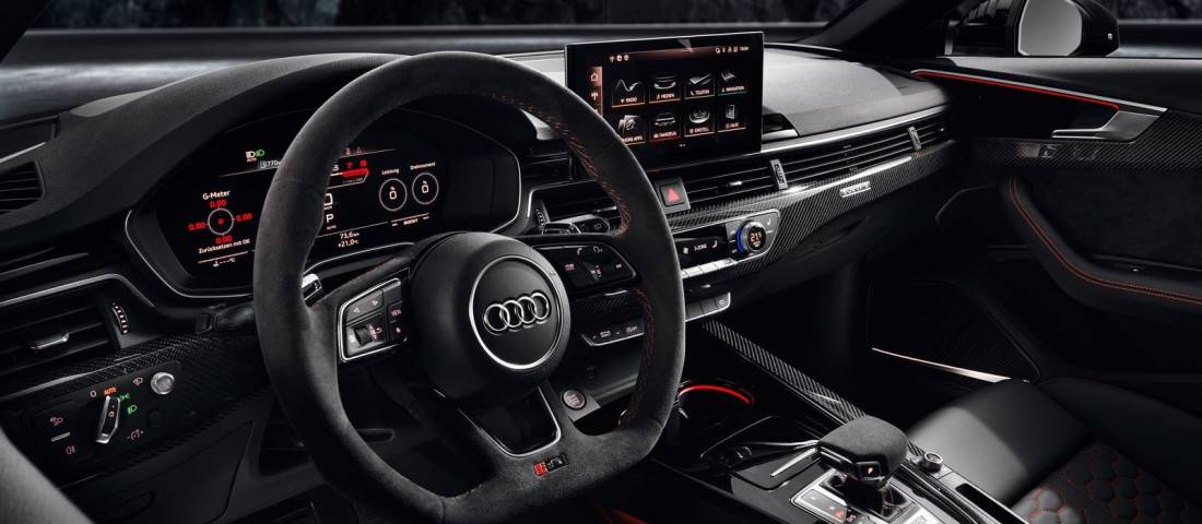Audi-RS4-Interior