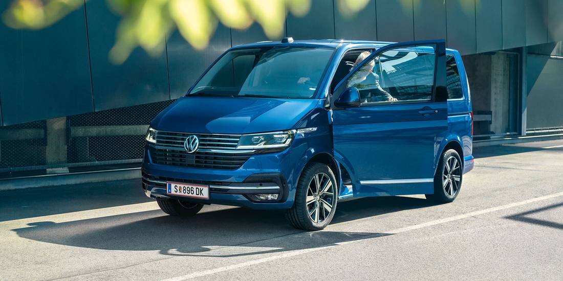 Volkswagen Caravelle: Dimensioni, prezzi e interni - AutoScout24