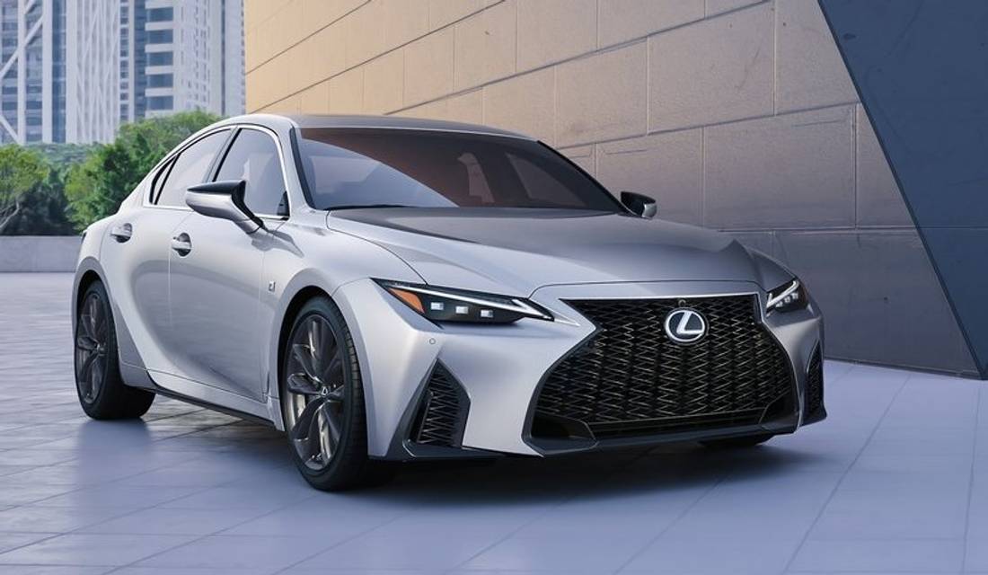 lexus-is-front