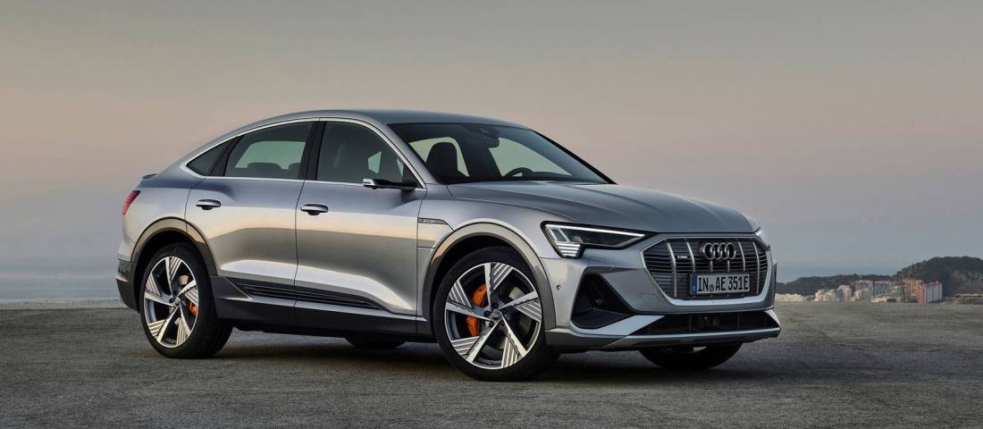 Audi-e-tron-Sportback-Front-Side-1100.jpg