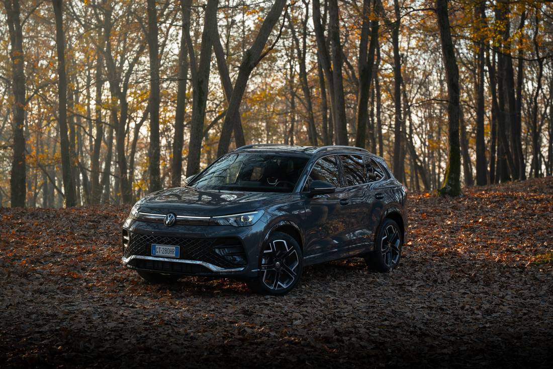 Prova Volkswagen Tiguan: ibrida, Diesel, più spaziosa e potente