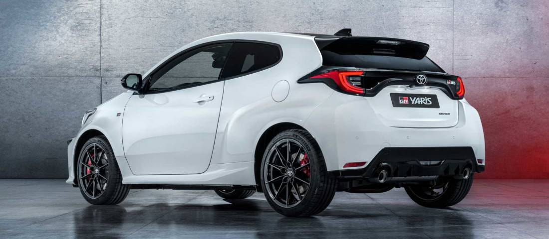 2020-toyota-gr-yaris4-1100
