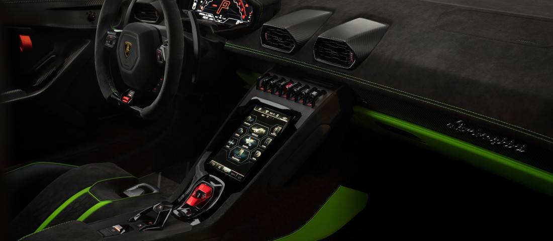 lamborghini-huracan-tecnica-interieur