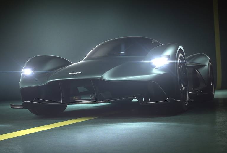 aston-martin-valkyrie-front