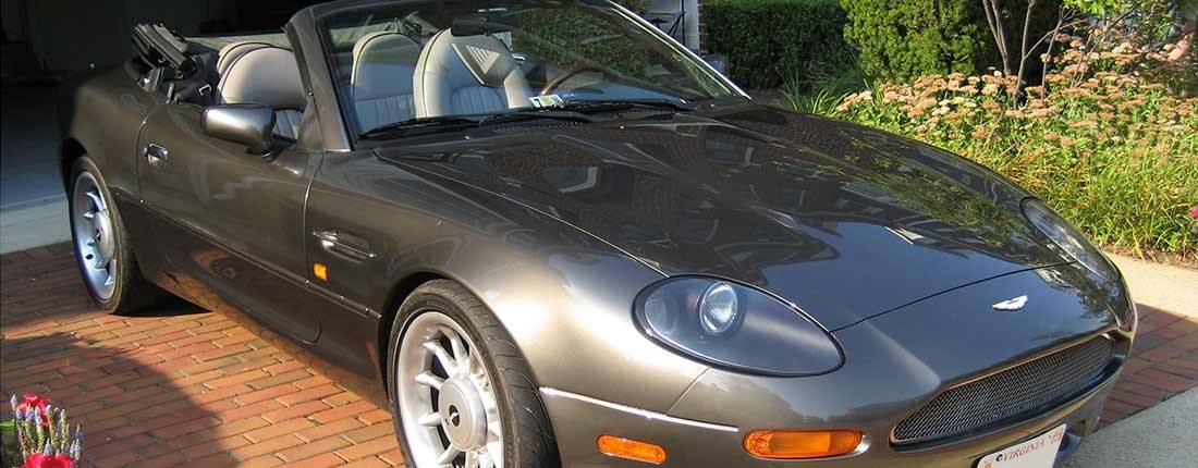  Aston Martin DB7