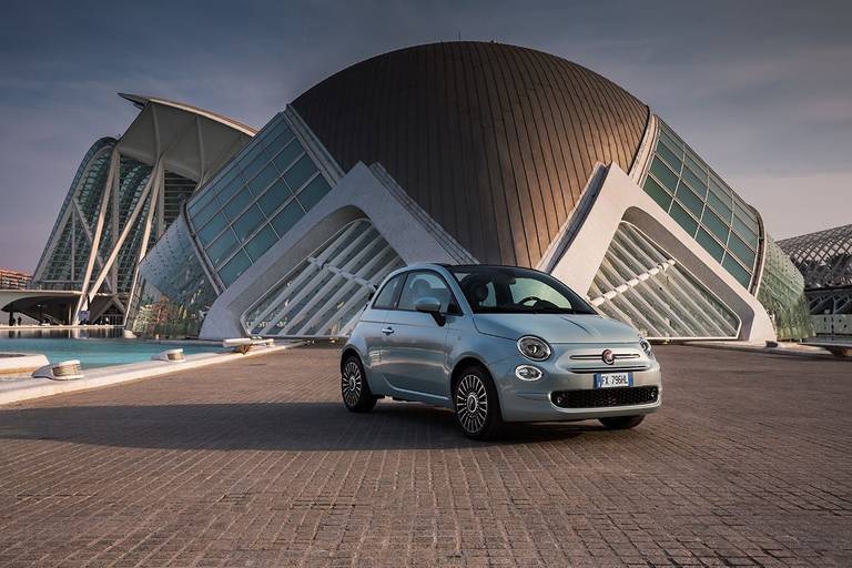 Fiat-500-Hybrid frontale