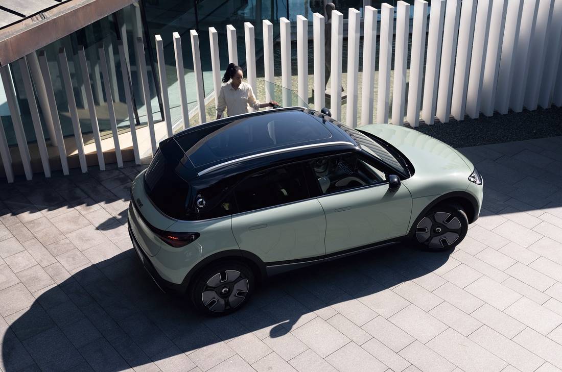 smart-1-suv-panorama