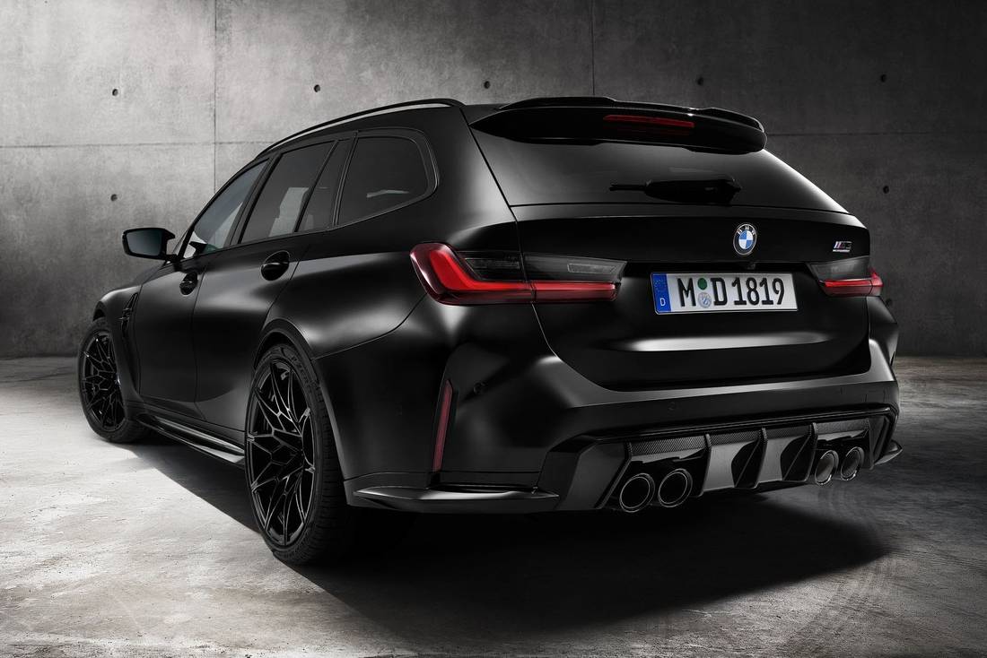 bmw-m3-touring-rear