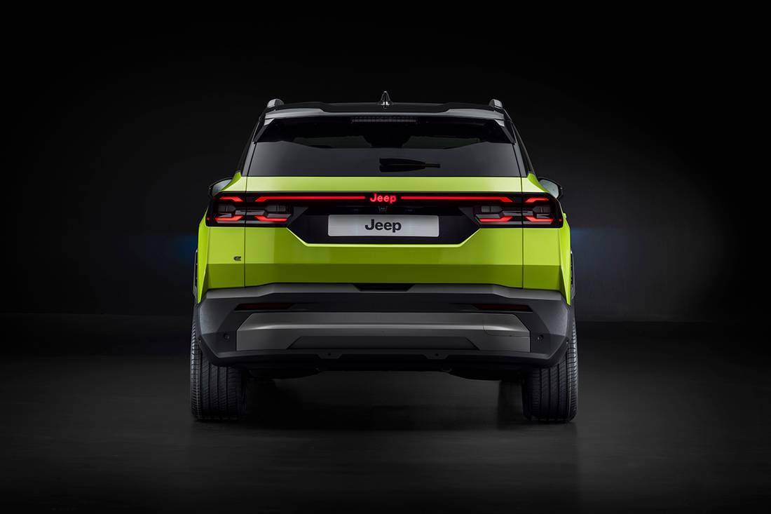 BEBE20250508 Jeep Compass 01