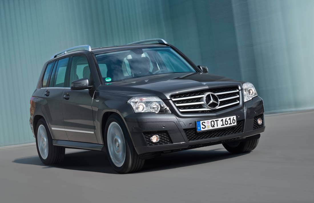 mercedes-benz-glk-220-front