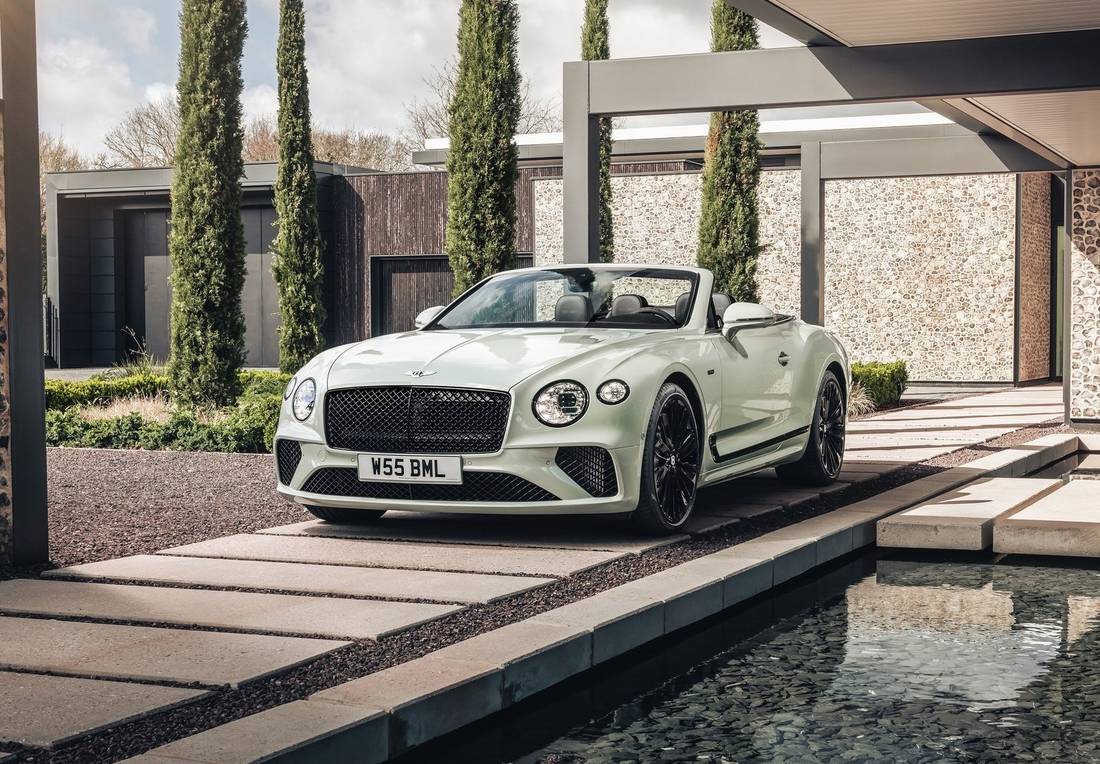 bentley-gtc-speed-white-