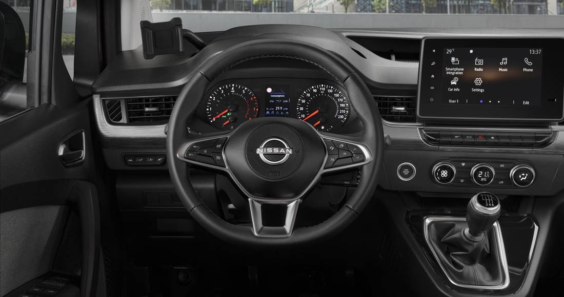 nissan-townstar-interieur