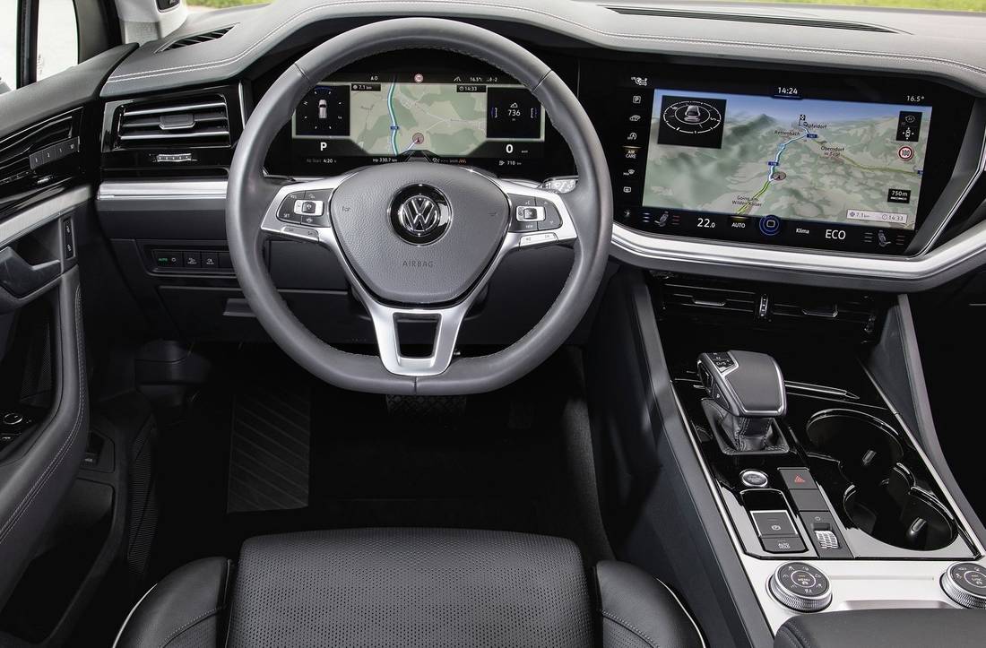 vw-touareg-interior