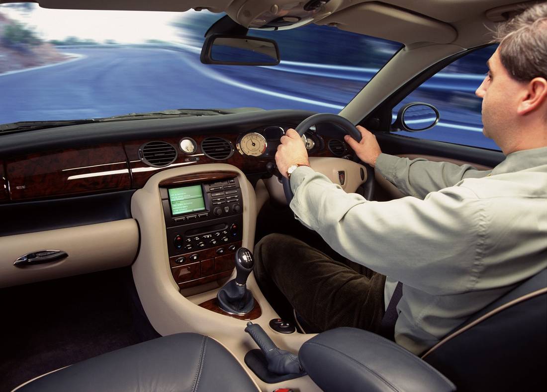 rover-75-interior