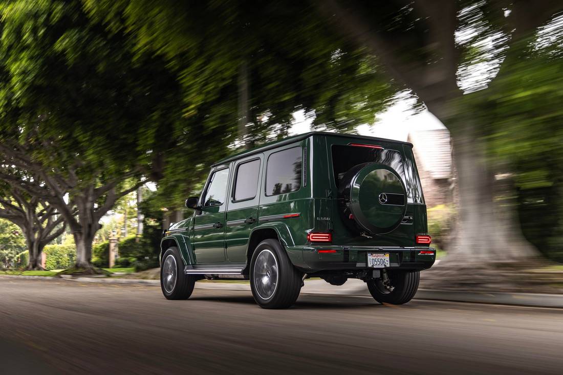 mercedes-benz g 550 383