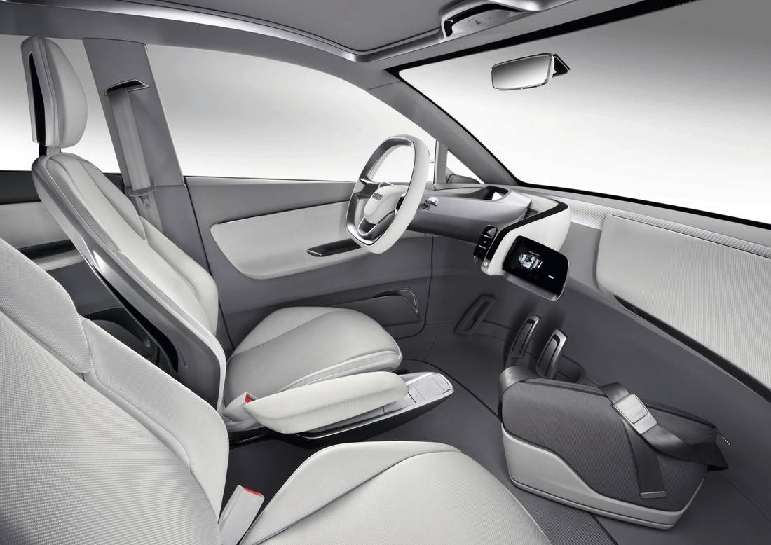 audi-a2-interieur