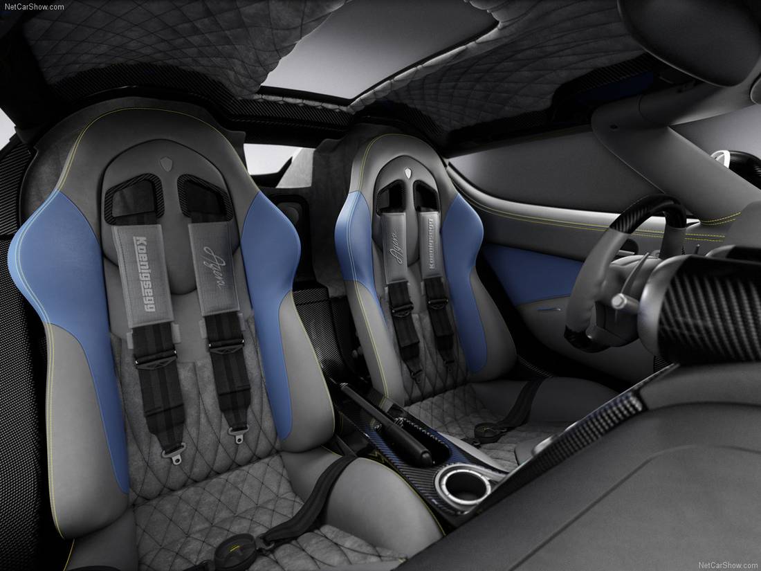 koenigsegg-agera-seats