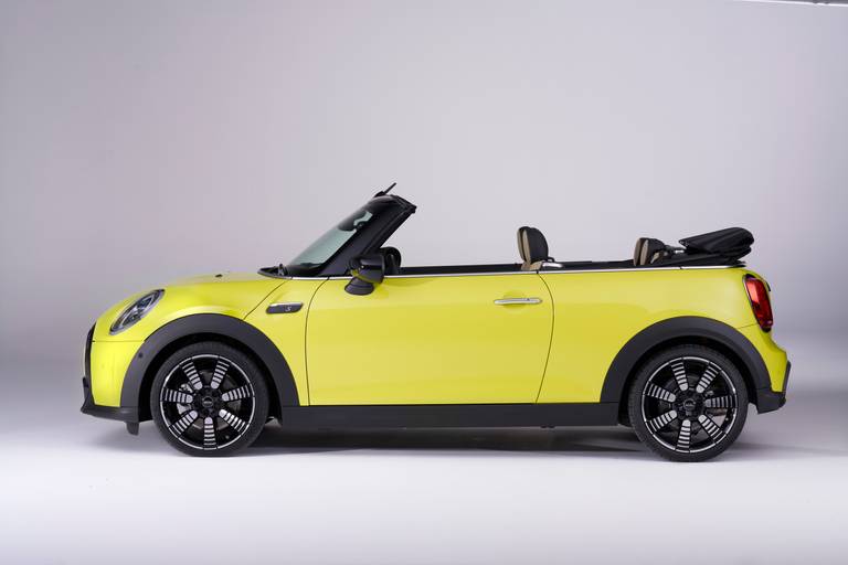 MINI Cabrio 2021 - laterale