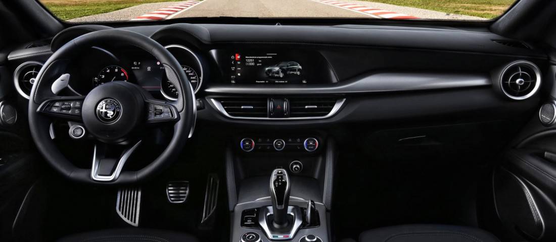 alfa-romeo-stelvio-interieur