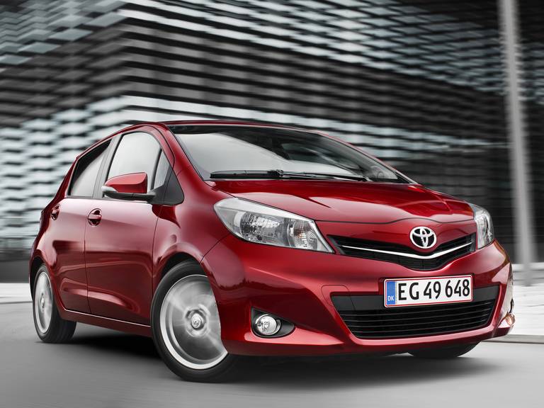 toyota yaris 5-door 983
