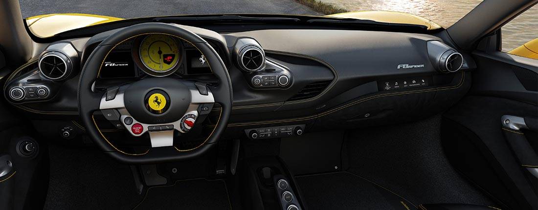 ferrari-f8-spider-interieur