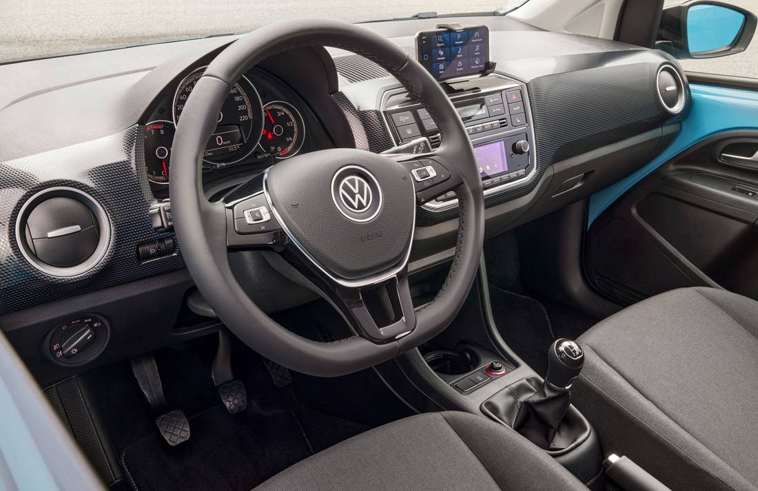 volkswagen-up-interieur