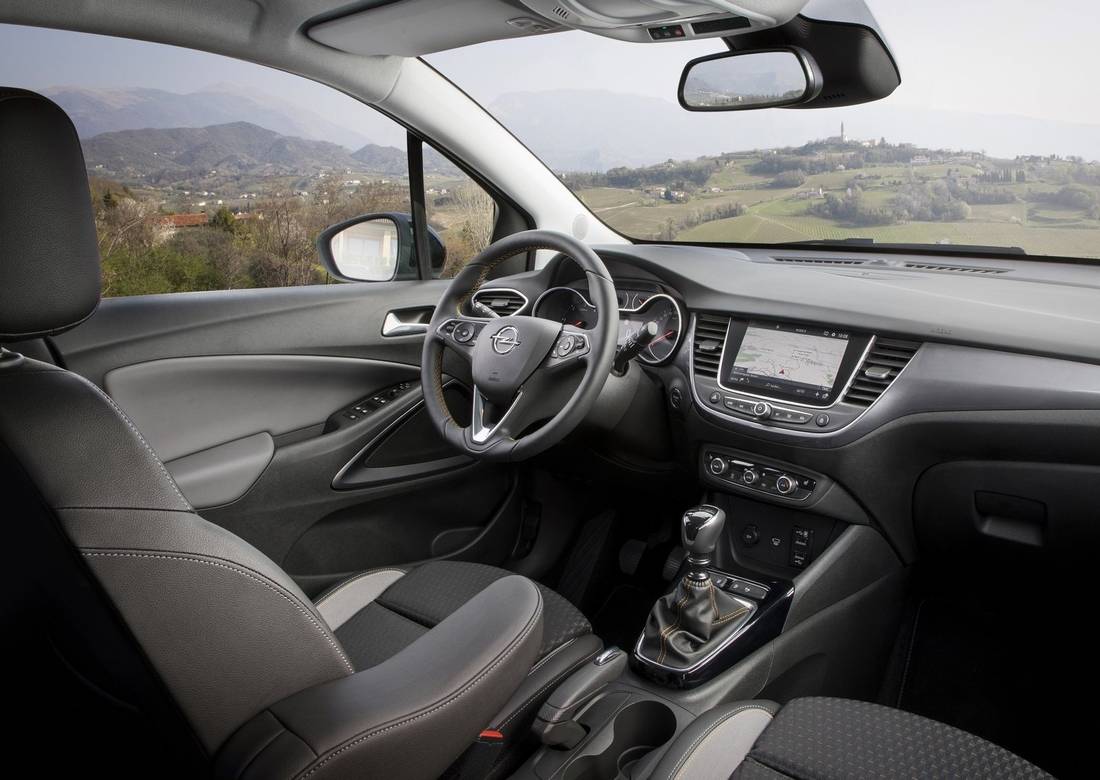 opel-crossland-x-interior