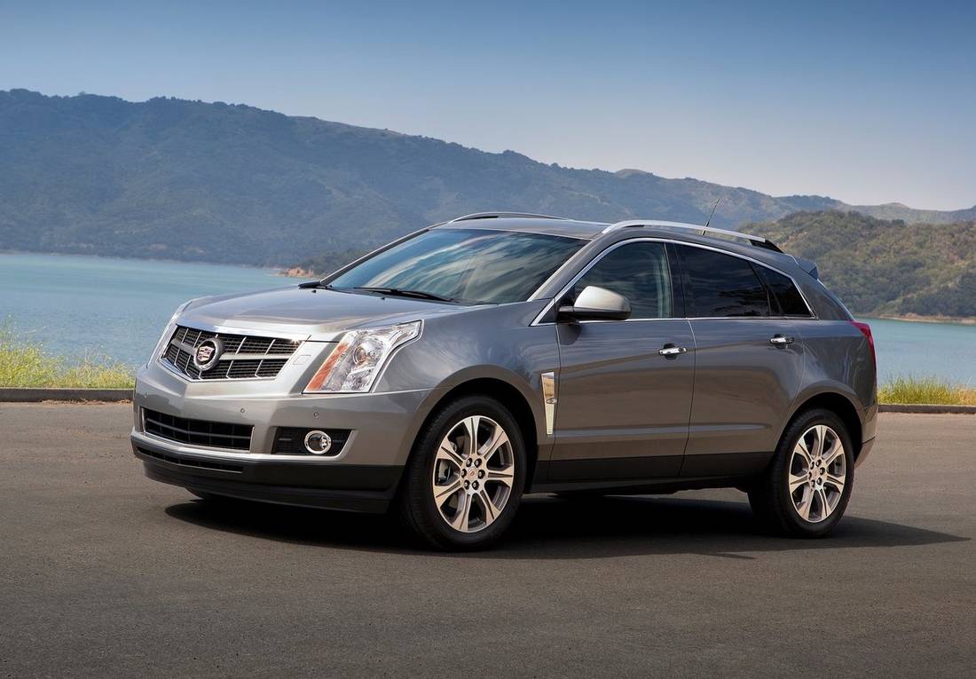 cadillac-srx-front