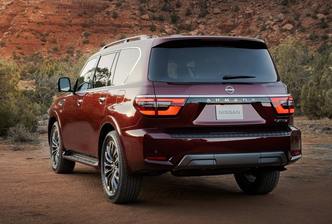 nissan-armada-back