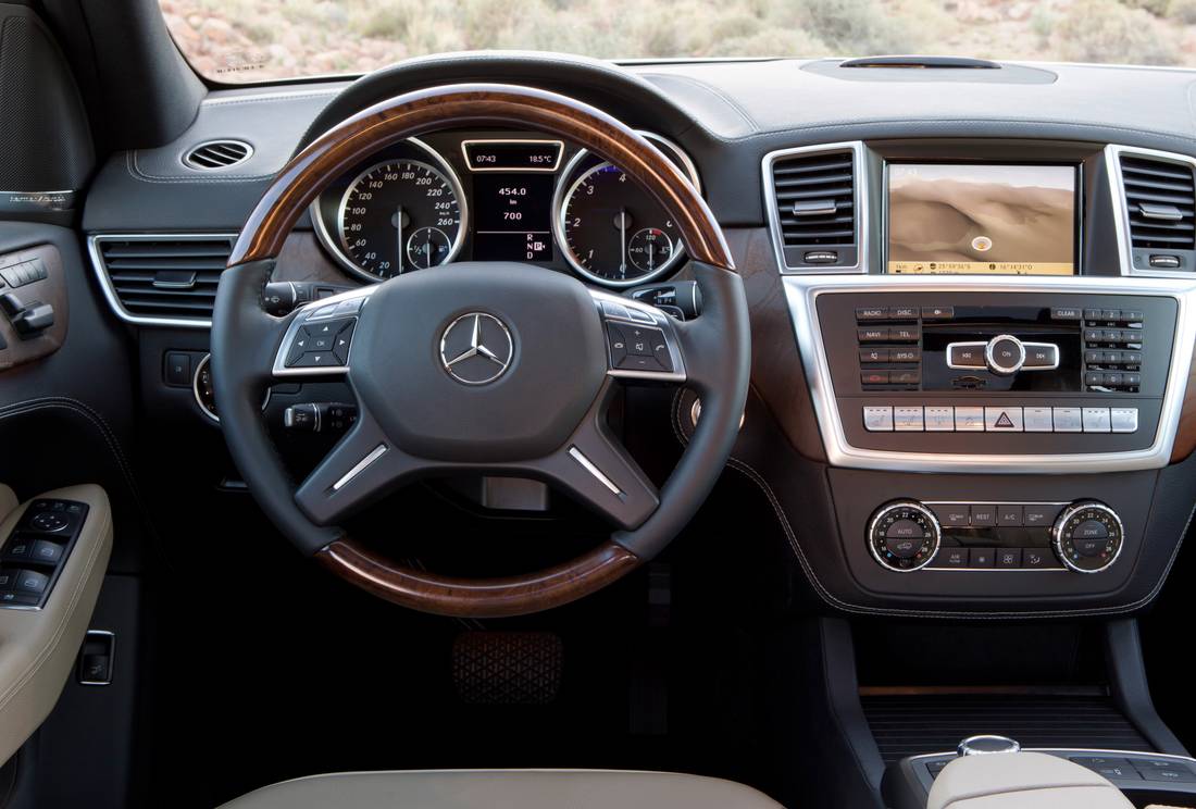 mercedes-benz-ml-250-interior