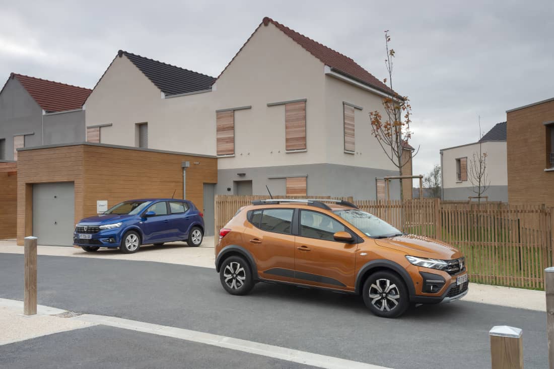 Dacia SANDERO and New Dacia SANDERO STEPWAY tests drive 2022