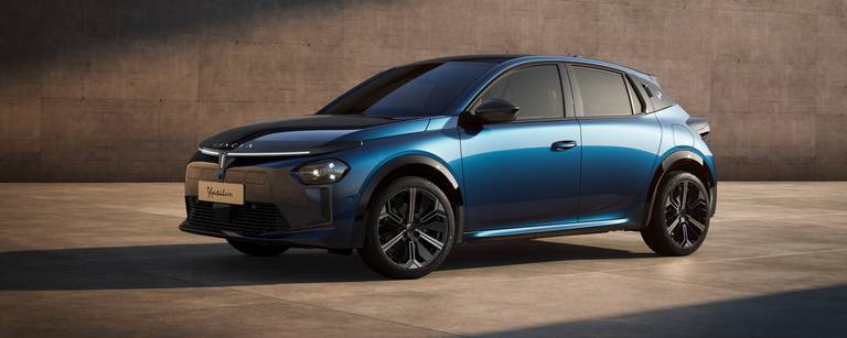 NUOVA LANCIAYPSILON EDIZIONE LIMITATA CASSINA 001
