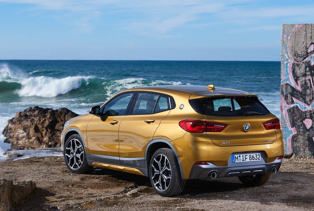 bmw-x2-back