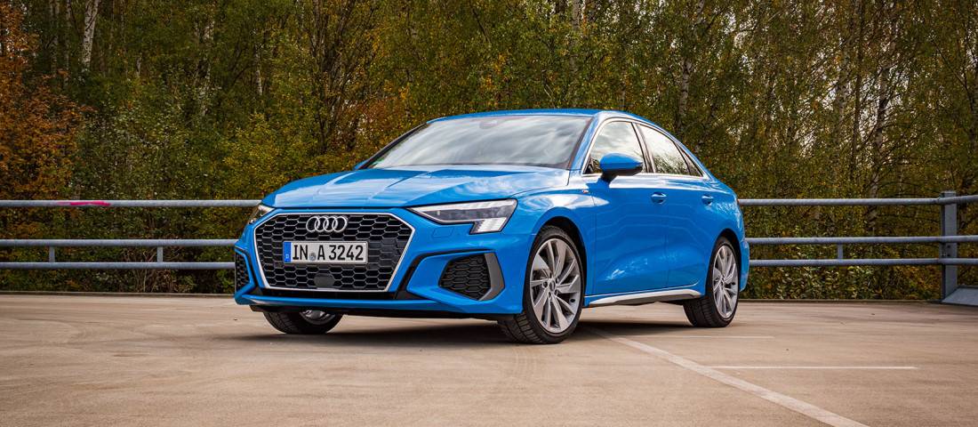 Audi A3: dimensioni, interni, motori, prezzi e concorrenti - AutoScout24