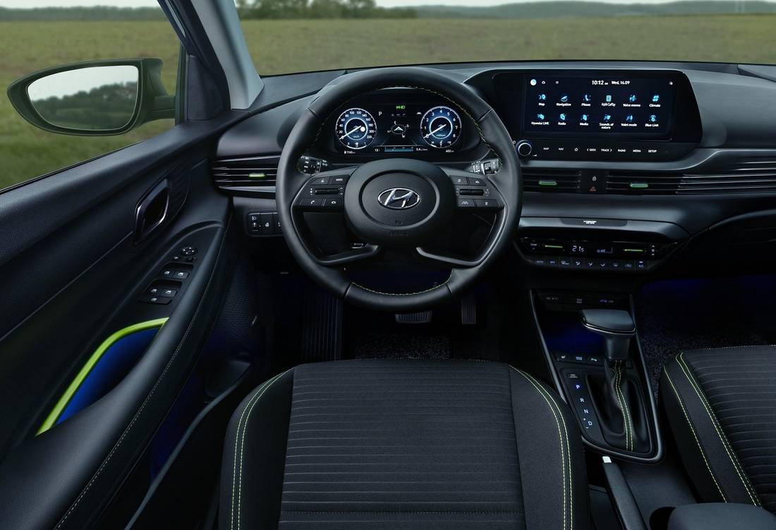 hyundai-i20-interior