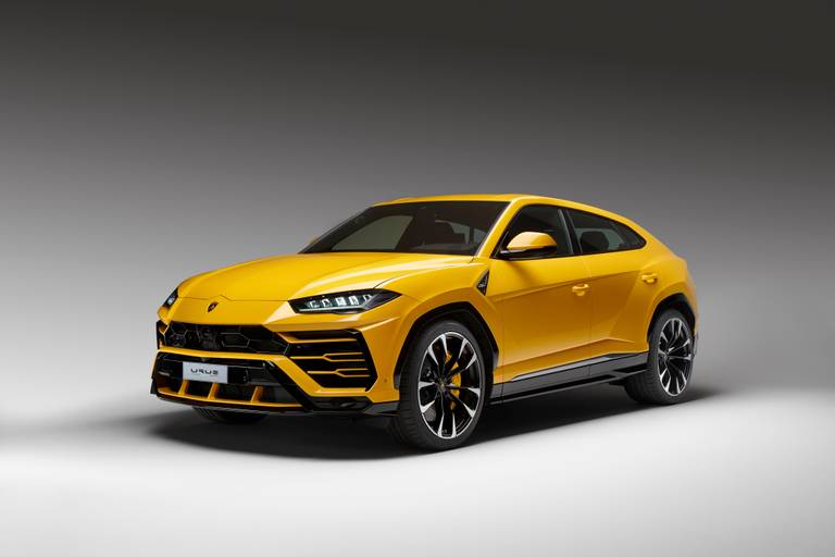 lamborghini-urus-front