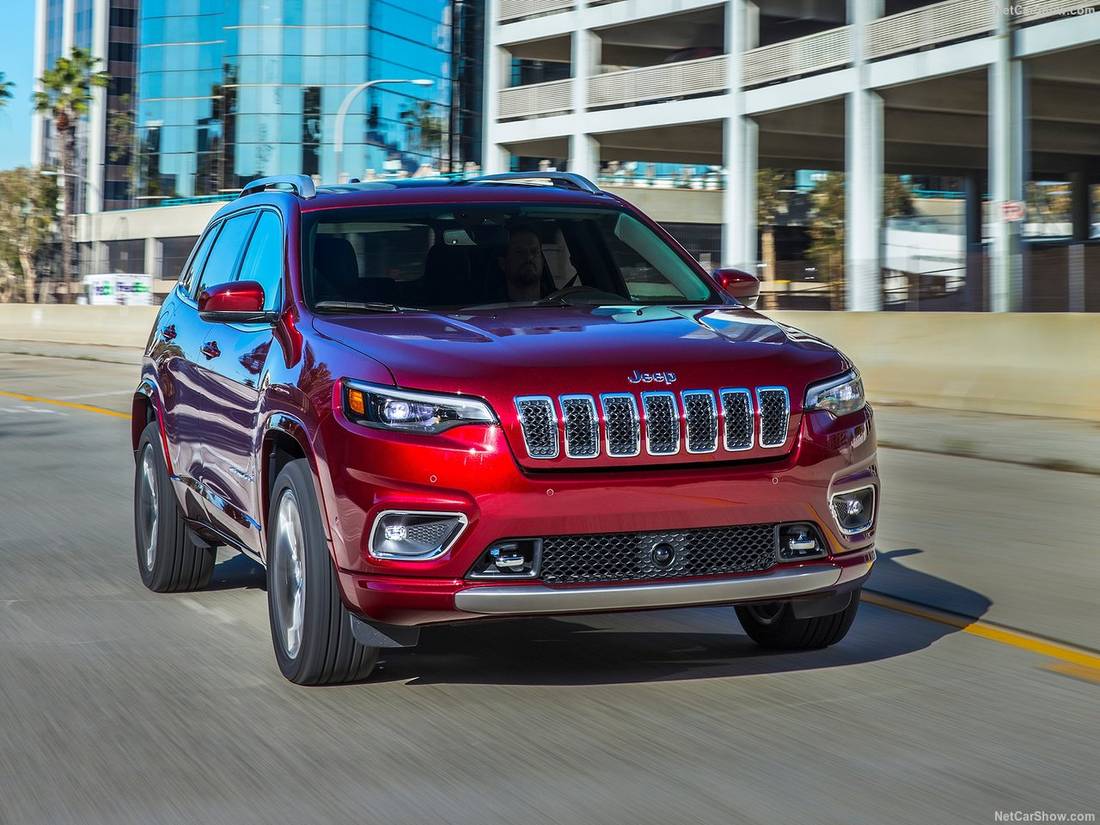 jeep-cherokee-front