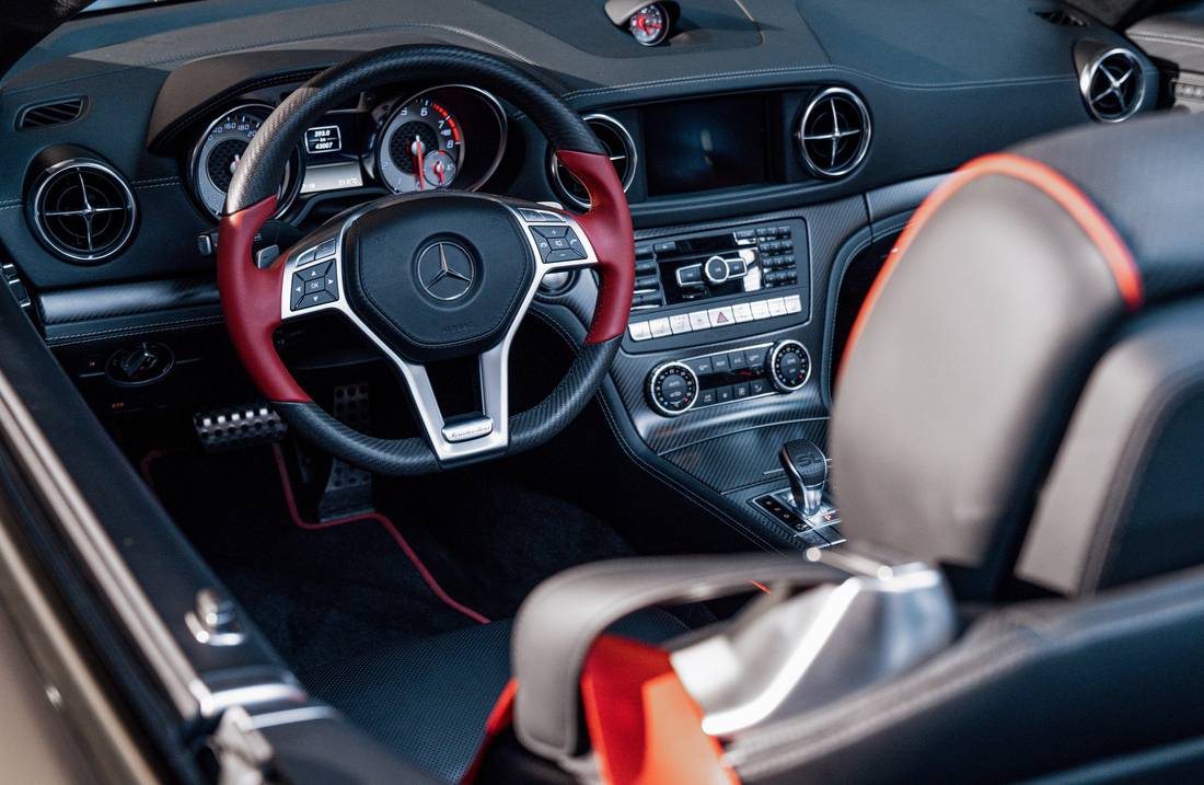 mercedes-benz-sl-500-interior