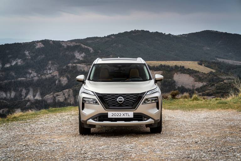 Nuovo X-Trail anteprima del SUV ibrido 7 posti Nissan 8