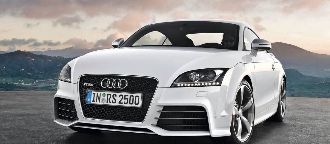 Audi-TT_RS-2010-1280-03-1100.jpg